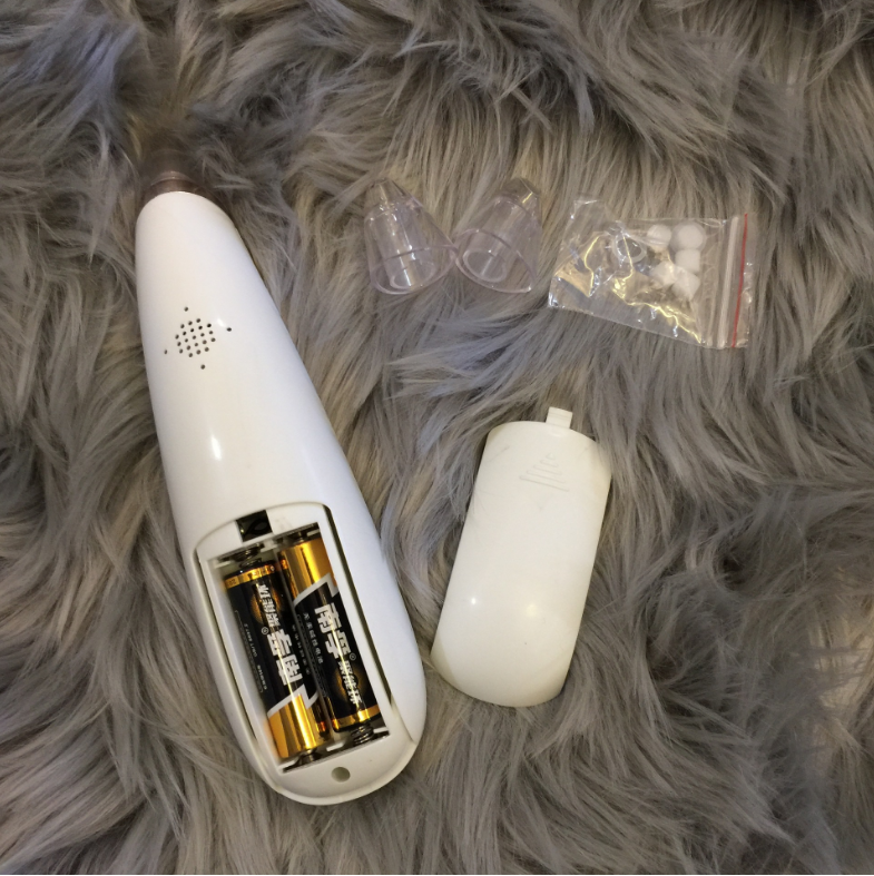 Blackhead Removal Device for Pore Cleansing and Skincare